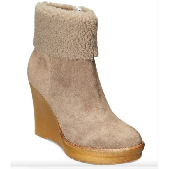 Lauren Ralph Lauren Steph Bootie Sherpa Trim Tan NEW 9 US - Picture 1 of 9